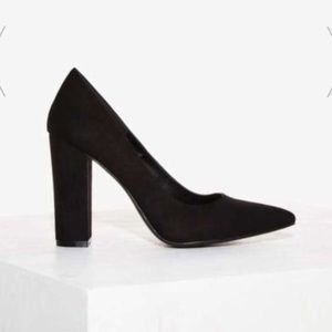NEW Nasty Gal Vegan Suede Pump